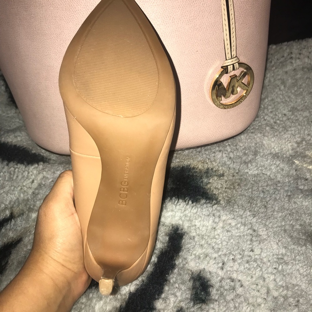 Shoes - Picture 3 of 3